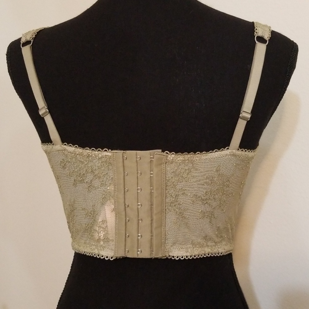 NWT 36D Gorgeous Dream Angel's Victoria Secret Bra - Picture 2 of 7